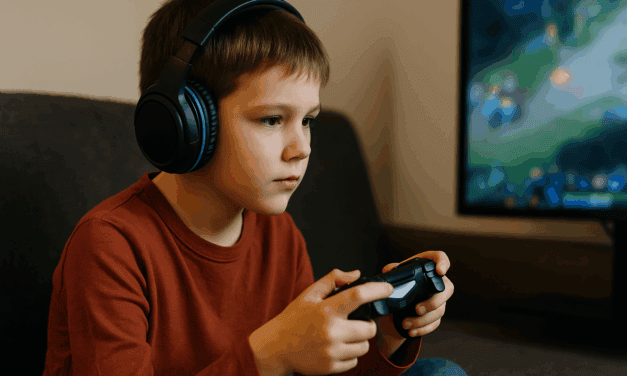 Gaming und Streaming: Warum Gehörschutz bei Bildschirmzeit wichtig ist